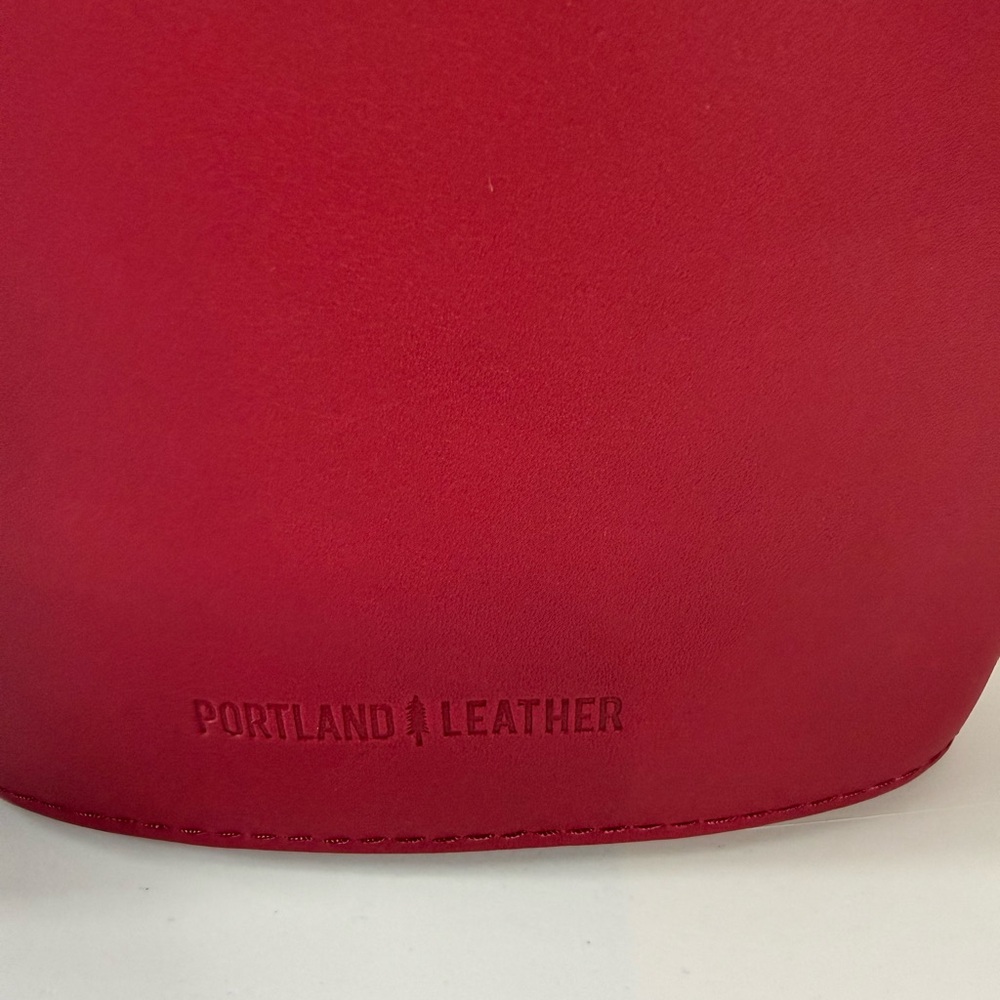 PORTLAND LEATHER Polly Bucket Bag Berry Good Full Grain Leather $128 - Picture 4 of 7